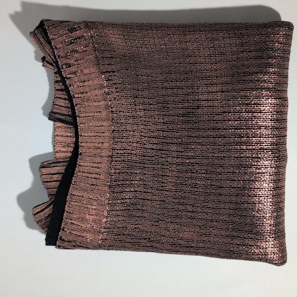 superdown Shiny Rose Off-the-Shoulder Sweater - Picture 7 of 9